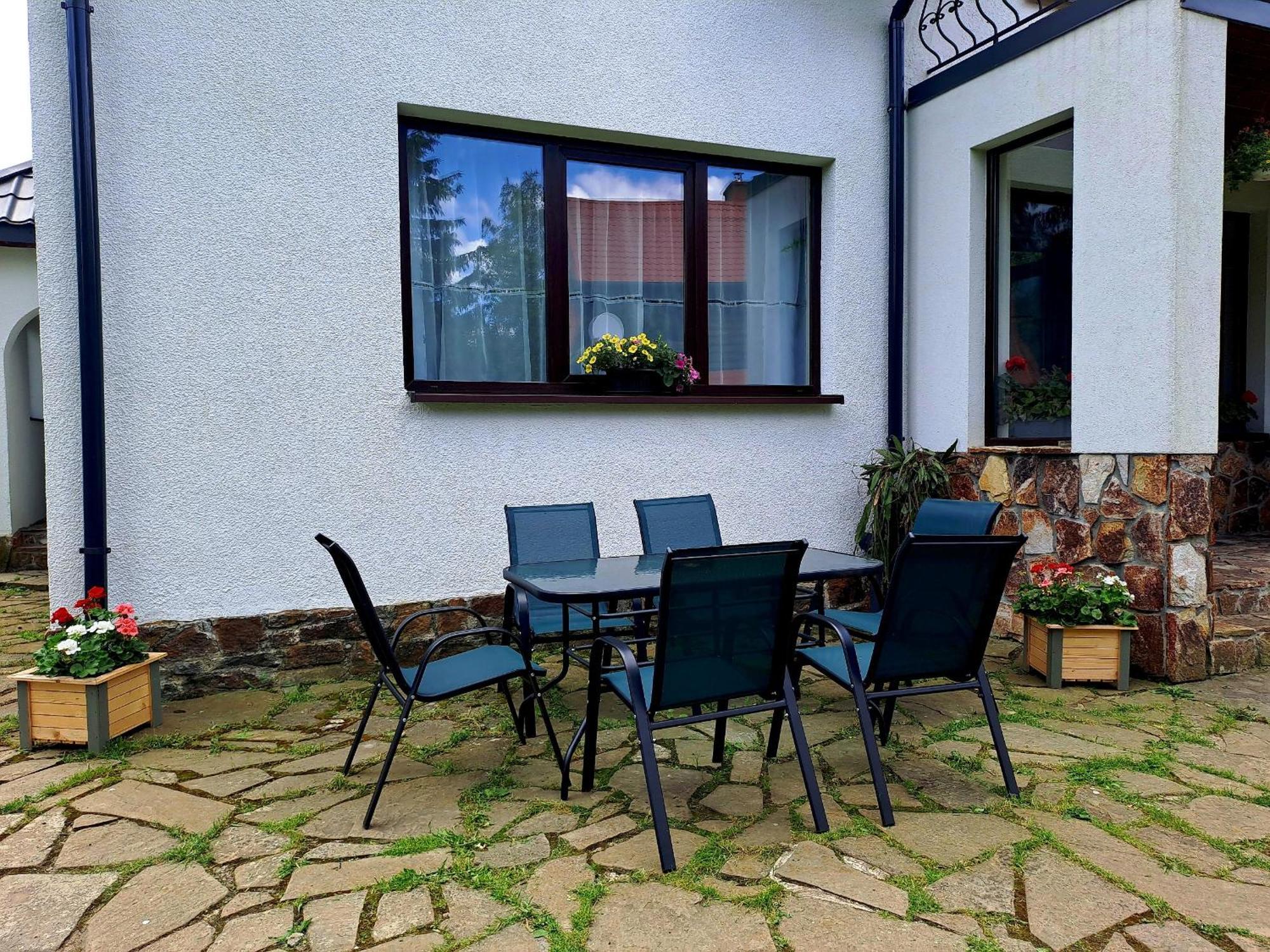 Wichrowe Wzgorza Hotel Strzebowiska Exterior foto